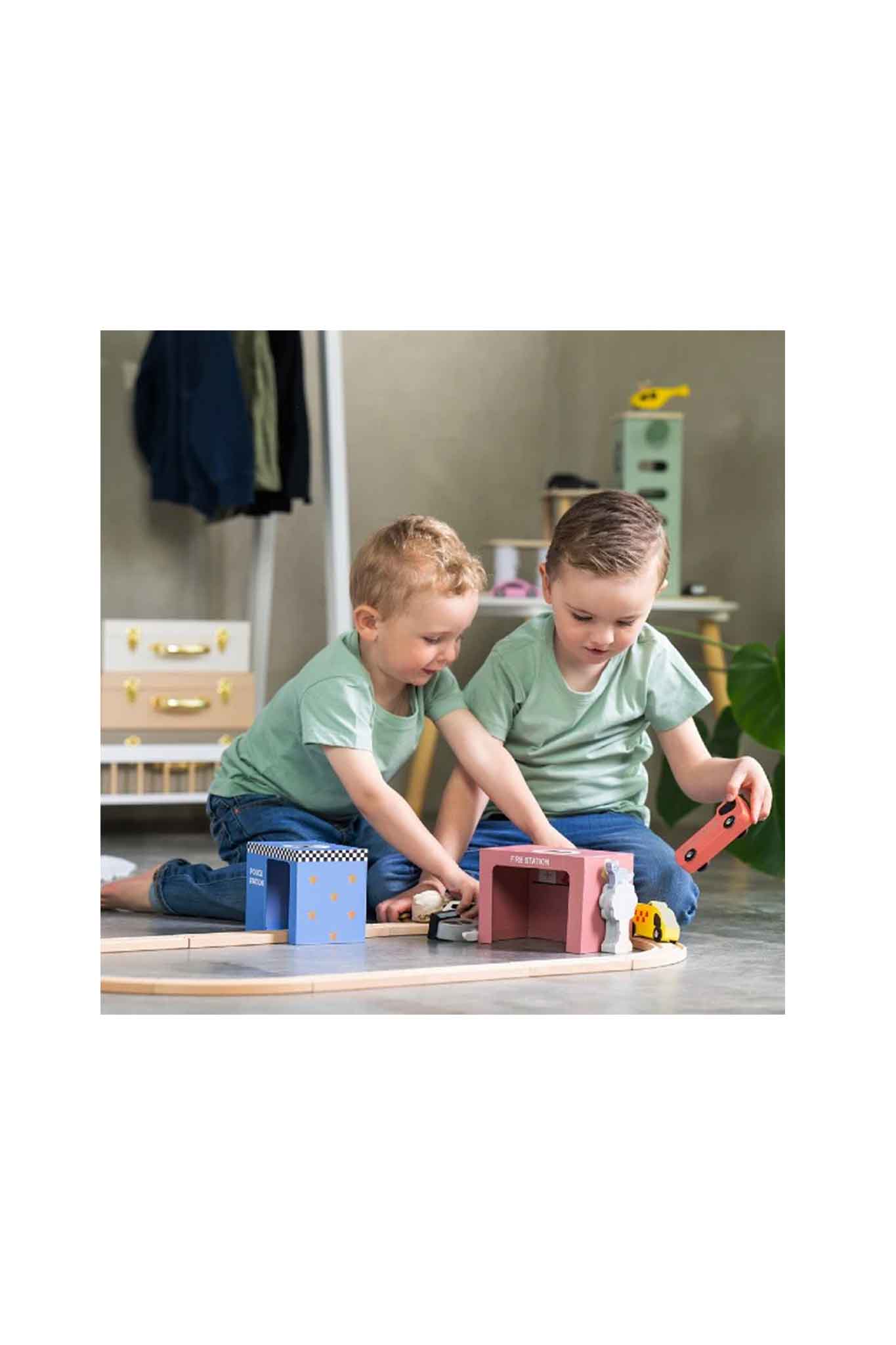 Jabadabado Train Set Rescue Vehicles - Image 6