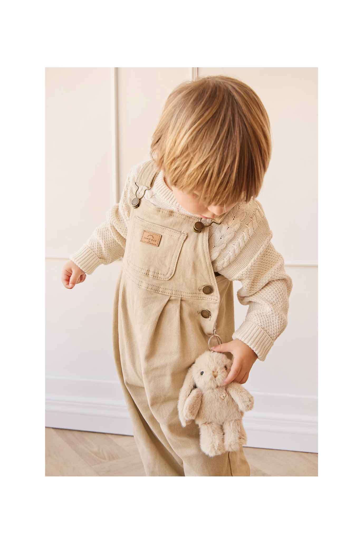 Snuggle Bunnies - Penelope Keyring - Caramel - Image 4