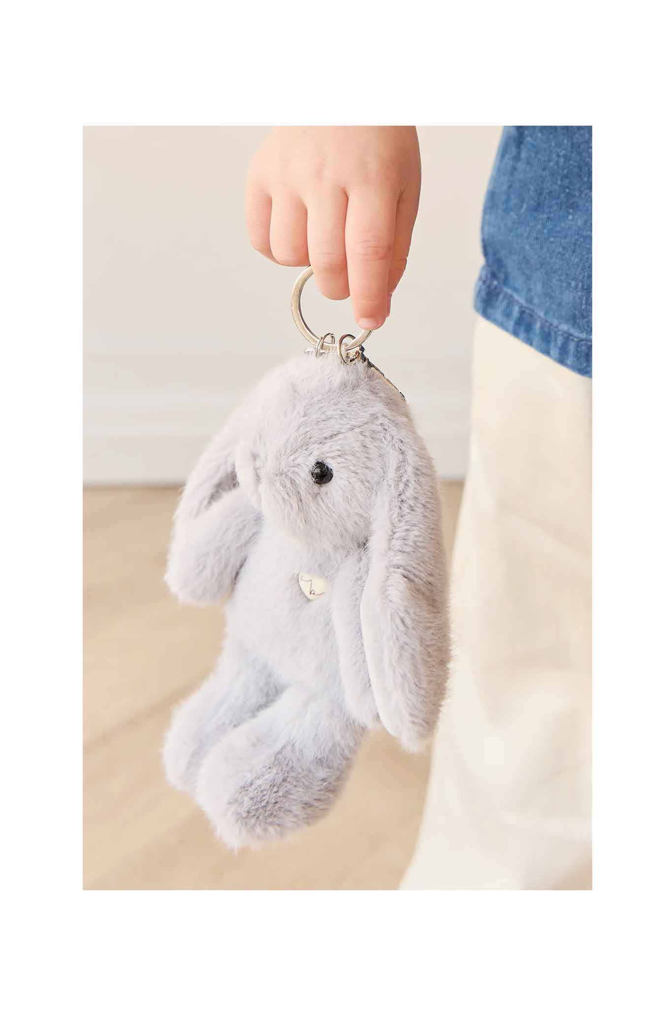 Snuggle Bunnies - Penelope Keyring - Silver - Image 3