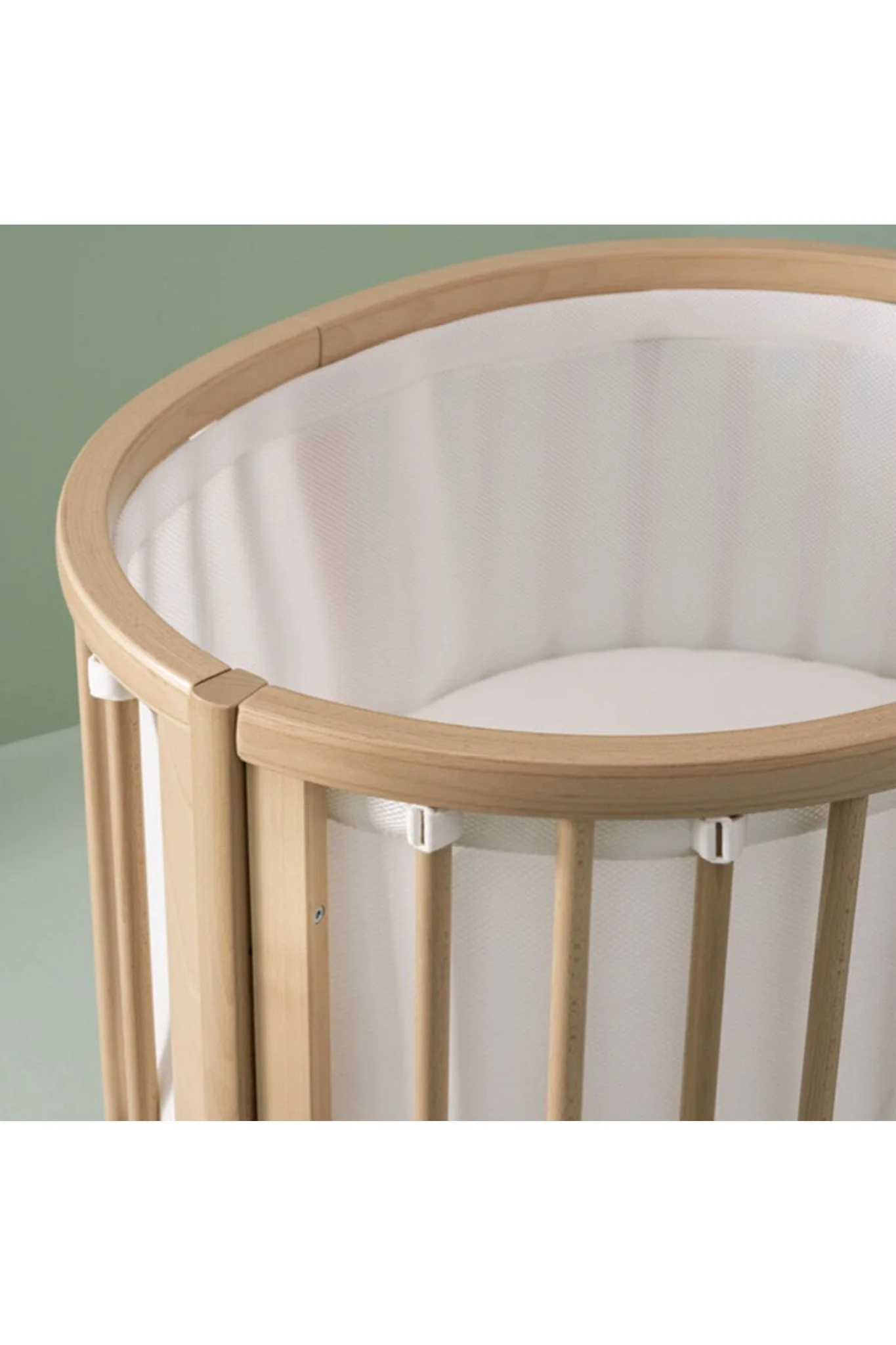 Stokke Sleepi V3 Mini Mesh Liner White - Image 4